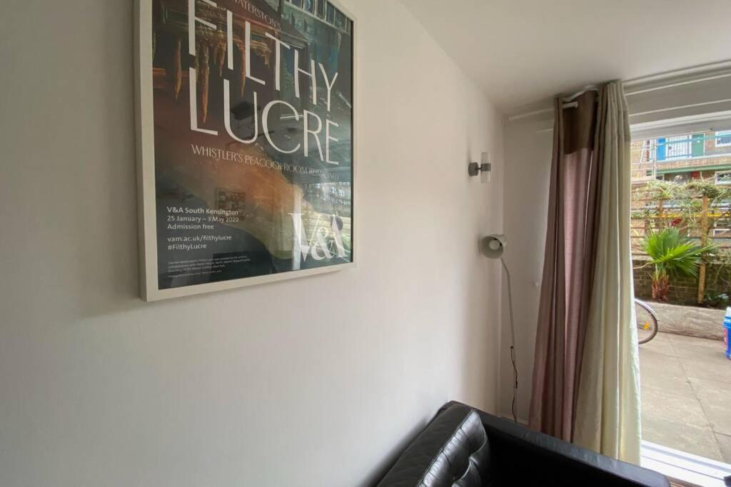 Two Bedroom Garden Flat In Zone 2 런던 외부 사진